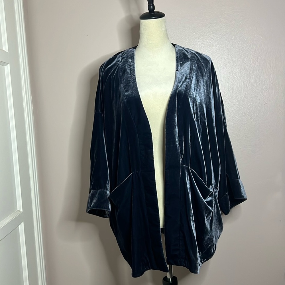 XS Midnight Blue Anthropologie Velvet Kimono Top & Matching Hareem Pants